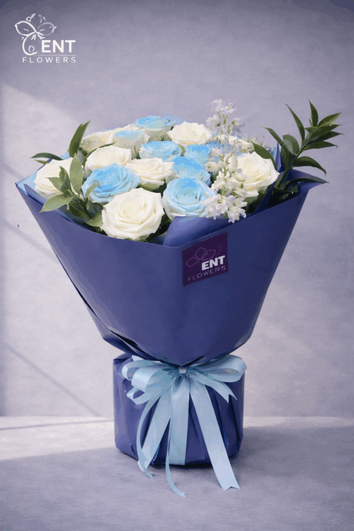 blue white - Image 3