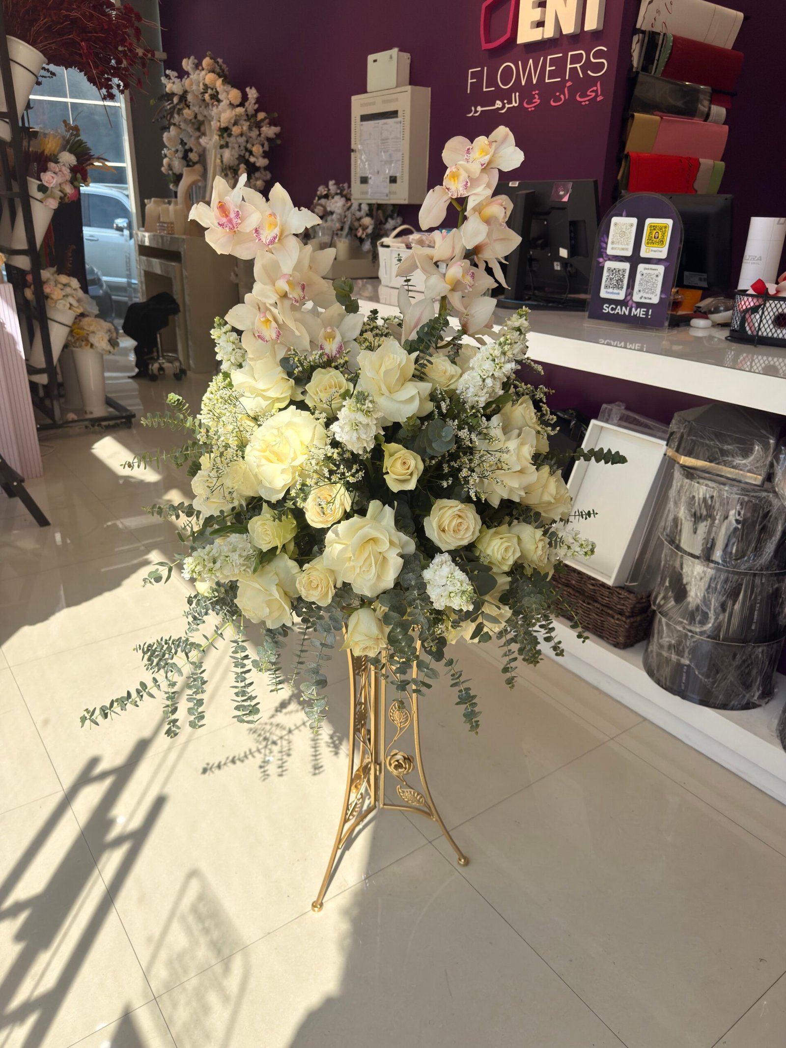 IMG_7997 stand - Image 1