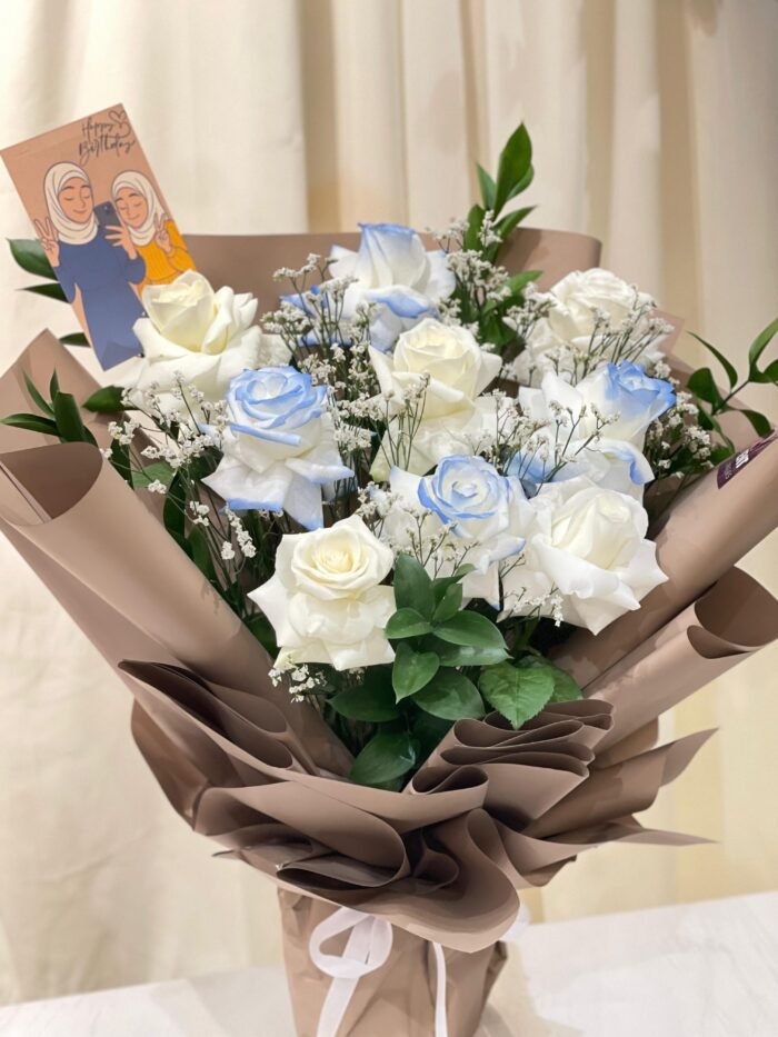 white and blue - Image 4