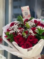 Red Heart Bouquet - Image 2